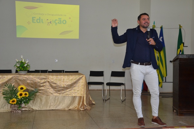 “Educação de Itainópolis promove Jornada Pedagógica para professores da rede municipal de ensino”